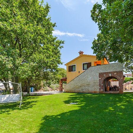 Villa Hrast Bacva Вишнян Екстер'єр фото