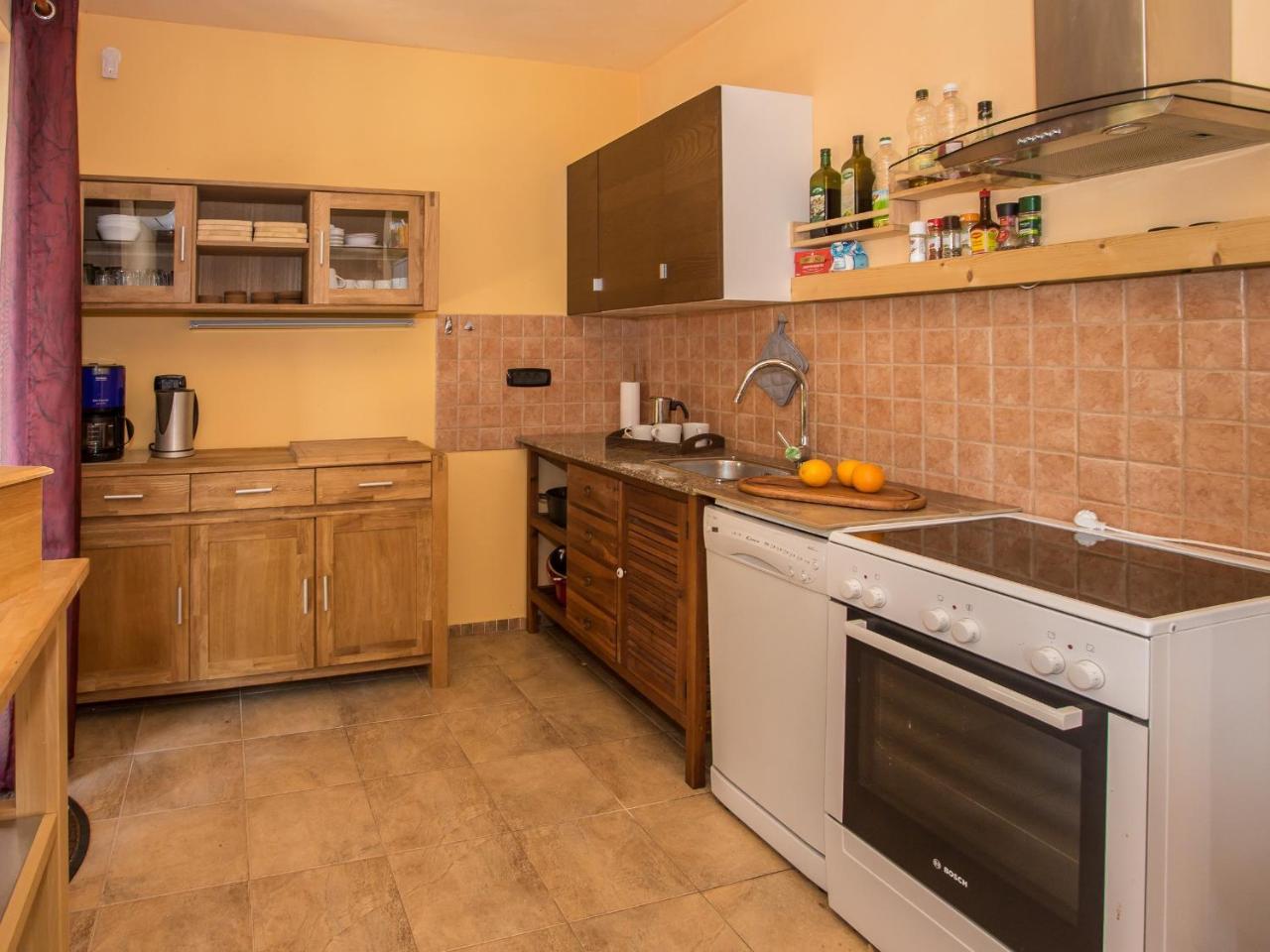 Villa Hrast Bacva Вишнян Екстер'єр фото